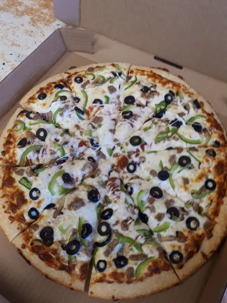 Specialty pizza at YROC Pizza in Innisfail, AB